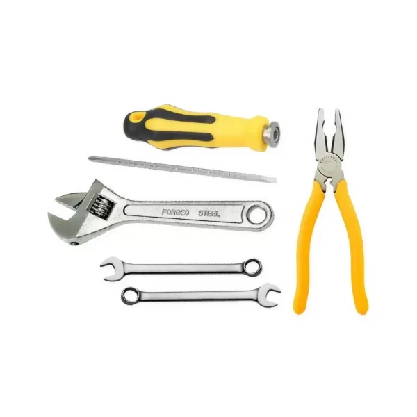Kit de Carretera Estándar con herraminetas básicas como alicate, destornillador, llave expansiva y llave mixta